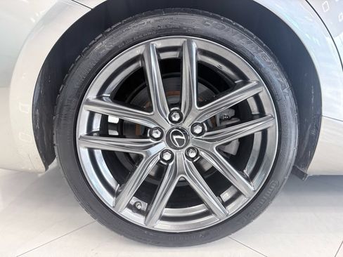 Used 2016 Lexus IS 200t w/ F Sport Package RWD image 39