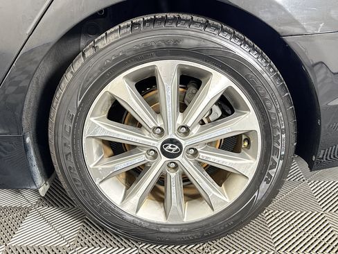 Used 2016 Hyundai Sonata Limited FWD image 35