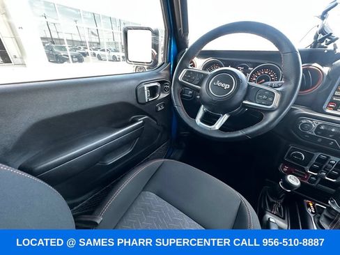Used 2023 Jeep Gladiator Mojave w/ Cold Weather Group AWD/4WD image 15