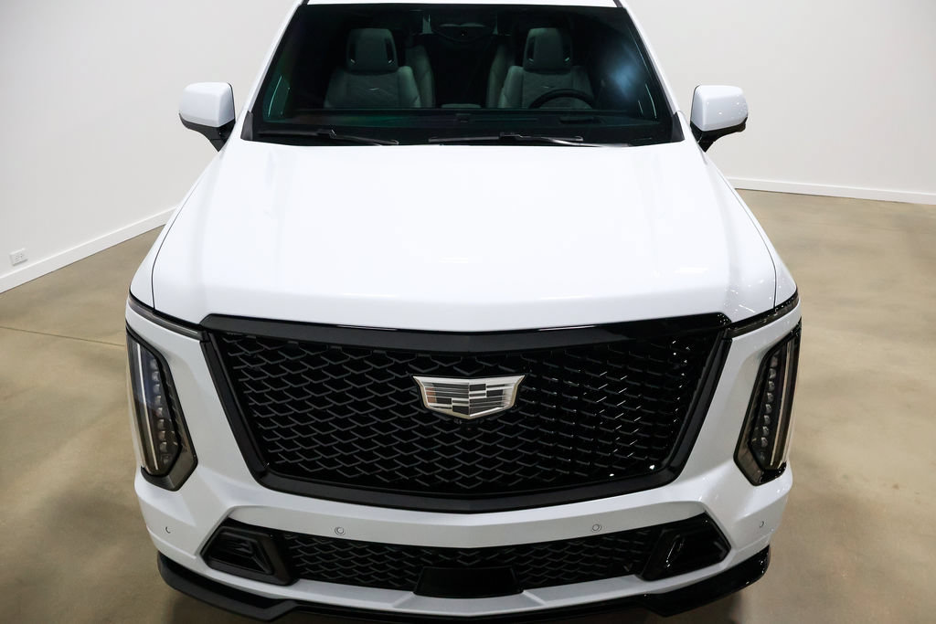 Used 2026 Cadillac Escalade V AWD/4WD image 18