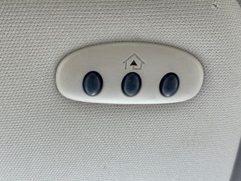 Used 2019 Lincoln MKZ Reserve FWD image 23