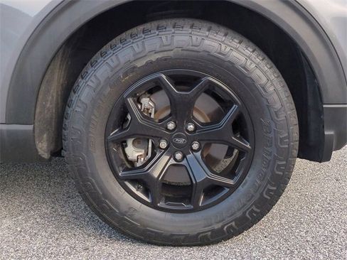 Used 2022 Ford Explorer Timberline image 11