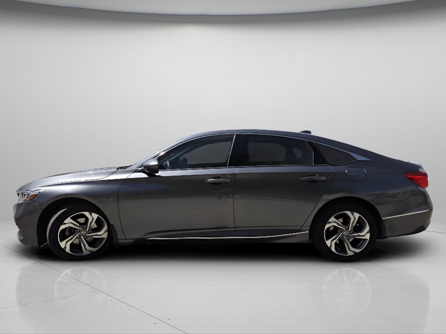 Used 2020 Honda Accord EX image 17