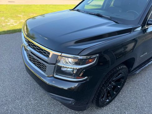 Used 2017 Chevrolet Tahoe LT w/ LT Midnight Edition RWD image 4