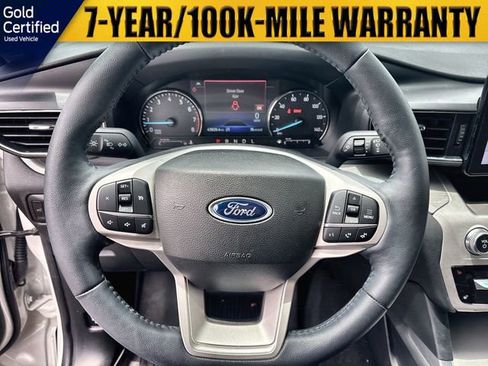 Used 2023 Ford Explorer XLT w/ Equipment Group 202A RWD image 23