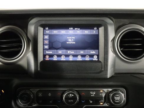 Used 2022 Jeep Wrangler Unlimited Sport AWD/4WD image 24