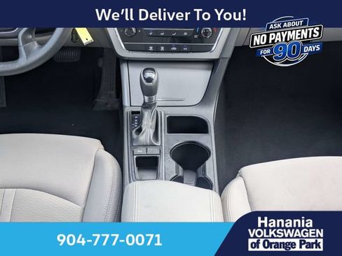 Used 2016 Hyundai Sonata SE FWD image 18