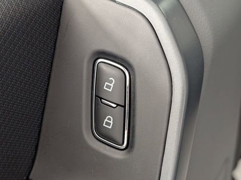 Used 2023 Ford F150 XLT image 11