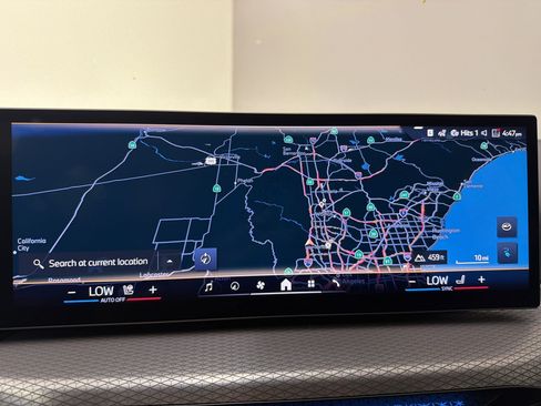 New 2026 BMW i4 eDrive40 w/ Parking Assistance Package RWD image 19