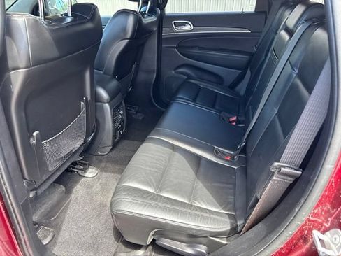 Used 2021 Jeep Grand Cherokee Limited AWD/4WD image 13