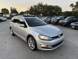 Used 2017 Volkswagen Golf S image 2