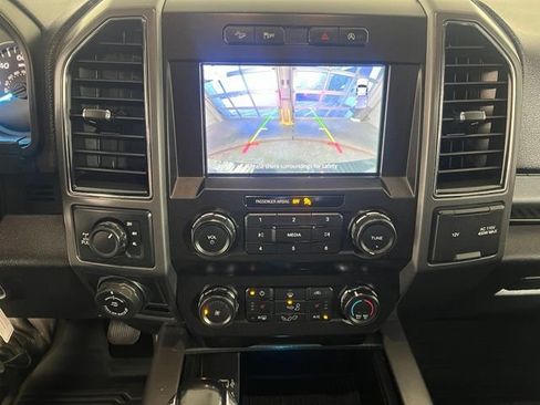 Used 2020 Ford F150 XLT w/ Equipment Group 302A Luxury AWD/4WD image 20