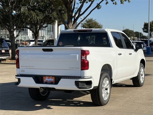 New 2026 Chevrolet Silverado 1500 Custom image 4