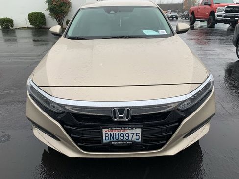 Used 2018 Honda Accord LX image 5