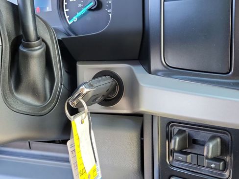 New 2026 Ford F350 XL w/ XL Chrome Package image 30