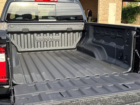 New 2026 GMC Canyon AT4 image 10