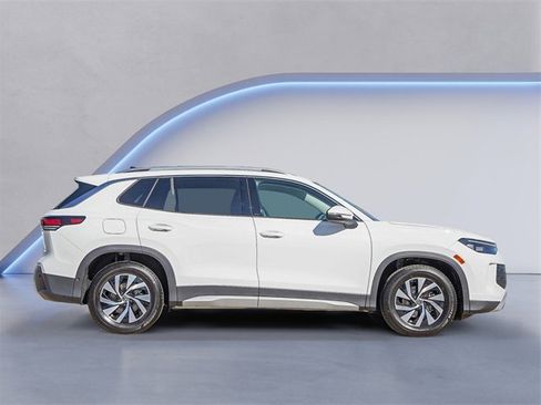 New 2026 Volkswagen Tiguan S image 4