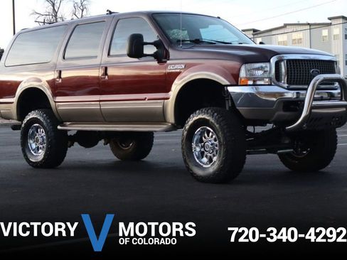 Used 2000 Ford Excursion Limited image 1
