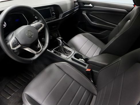 Used 2023 Volkswagen Jetta SE w/ Panoramic Sunroof Package FWD image 23