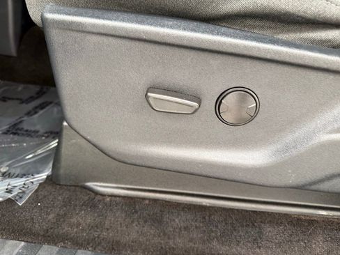 Used 2021 Ford F150 XLT w/ Trailer Tow Package image 12