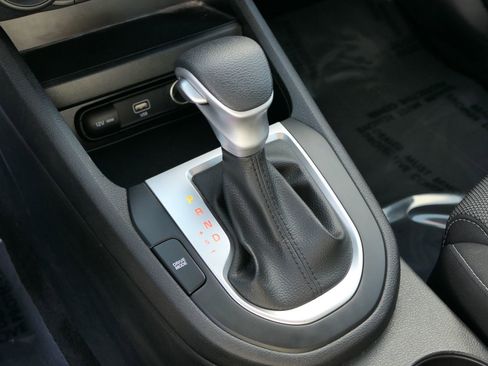 Used 2023 Kia Forte LXS w/ LXS Technology Package image 23