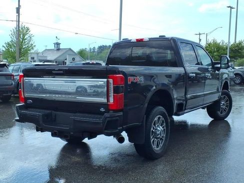 Used 2024 Ford F350 Platinum w/ FX4 Off-Road Package AWD/4WD image 5