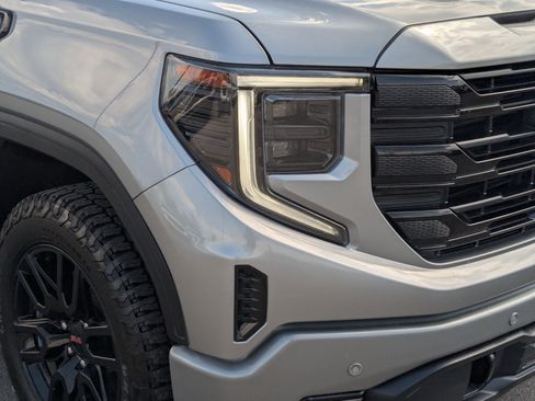 Certified 2024 GMC Sierra 1500 Elevation w/ Elevation Premium Package AWD/4WD image 11