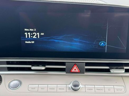 New 2026 Hyundai Elantra Limited w/ Cargo Package FWD image 25