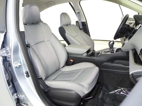 Used 2025 Subaru Legacy Premium AWD/4WD image 18