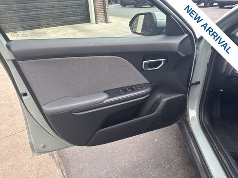Used 2025 Kia K4 EX image 17