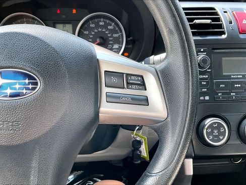 Used 2014 Subaru Forester 2.5i AWD/4WD image 24