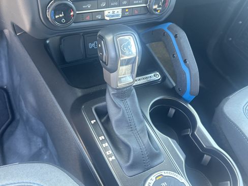 Used 2022 Ford Bronco Black Diamond AWD/4WD image 23