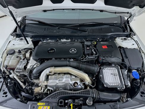 Certified 2025 Mercedes-Benz CLA 250 CLA 250 image 30