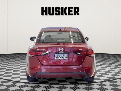 Used 2021 Nissan Sentra SV w/ Trunk Package image 6