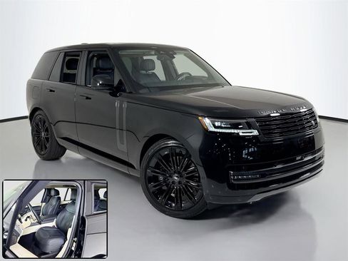 Used 2024 Land Rover Range Rover SE AWD/4WD image 2