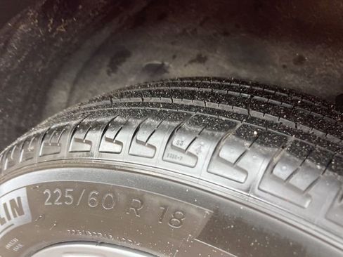 Certified 2023 Ford Escape ST-Line w/ Tech Pack #1 AWD/4WD image 25