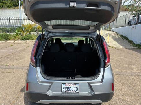 Used 2025 Kia Soul LX w/ LX Technology Package image 29