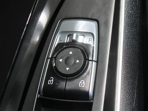 Used 2026 Kia Sorento LX FWD image 21