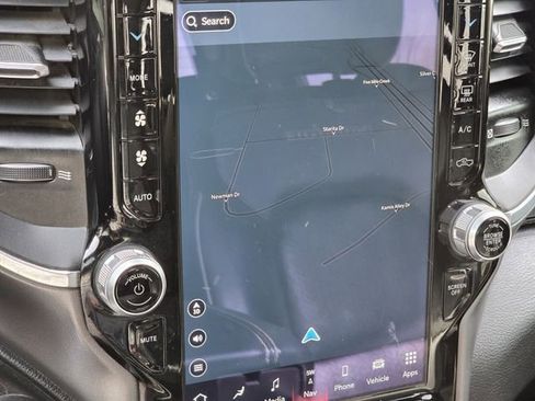 Used 2022 RAM 1500 Laramie w/ Sport Appearance Package image 18