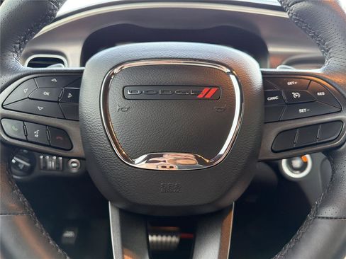 Used 2022 Dodge Charger Scat Pack w/ Dynamics Package RWD image 19