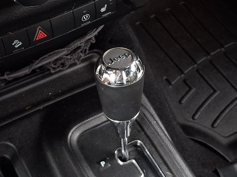 Used 2013 Jeep Wrangler Unlimited Sport AWD/4WD image 14