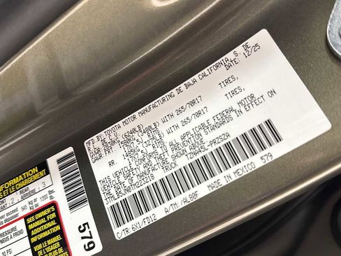 Certified 2026 Toyota Tacoma TRD Off-Road image 11