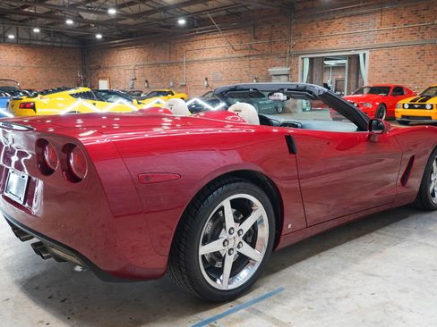 Used 2008 Chevrolet Corvette Convertible RWD image 36