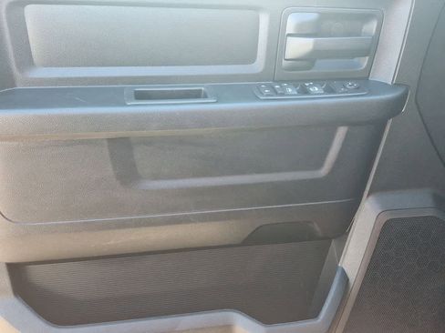 Used 2017 RAM 1500 Express image 16