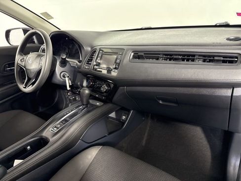 Used 2022 Honda HR-V LX image 21
