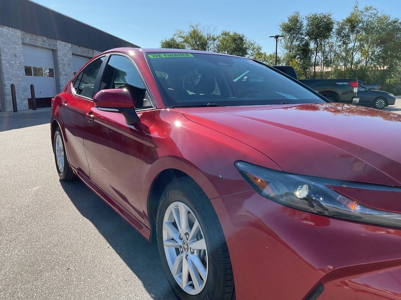 Used 2025 Toyota Camry LE FWD image 11