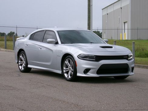 Used 2022 Dodge Charger R/T image 2