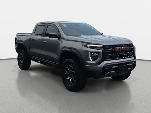 Used 2024 GMC Canyon AT4X image 3