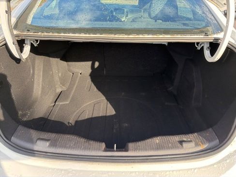 Used 2018 Chevrolet Cruze LT image 37