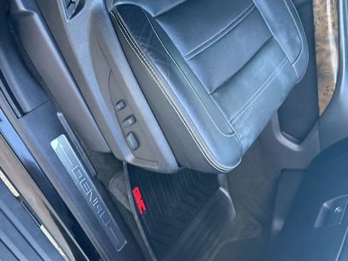 Used 2016 GMC Yukon Denali w/ Open Road Package image 86